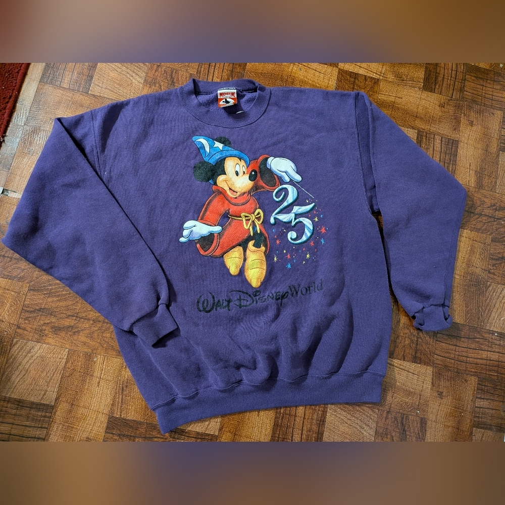 Vintage 1990s Mickey Mouse Fantasia WDW Walt Disney World Purple Sweatshirt XL